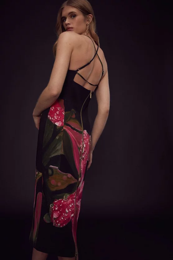 Hot Sale π Karen Millen Shadow Placed Deep V Bodycon Midi β 5 Hot Sale π Karen Millen Shadow Placed Deep V Bodycon Midi β - Image 3