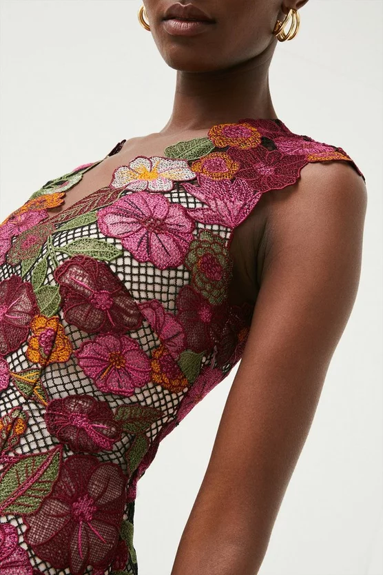 Cheap 🌟 Karen Millen Guipure Lace & Embroidered Floral Mini 👗 Dress 🥰 4 Cheap 🌟 Karen Millen Guipure Lace & Embroidered Floral Mini 👗 Dress 🥰 - Image 2