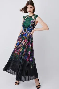 New ๐ Karen Millen Metallic Guipure Lace Placed Floral Pleat Midi ๐ Dress โ๏ธ 15 New ๐ Karen Millen Metallic Guipure Lace Placed Floral Pleat Midi ๐ Dress โ๏ธ -OCCASION DRESSES Sale2023 womens black metallic guipure lace placed floral pleat midi dress