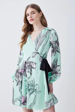 Flash Sale ❤️ Karen Millen Floral 🔨 Hammered Satin Woven Wrap Mini 👗 Dress 🌟 -OCCASION DRESSES Sale2023 womens green floral hammered satin woven wrap mini dress