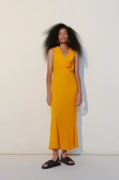 Promo 😀 Karen Millen Fluid Crepe Cowl Neck Woven Midi 👗 Dress 🧨 -OCCASION DRESSES Sale2023 womens red fluid crepe cowl neck woven midi dress 1